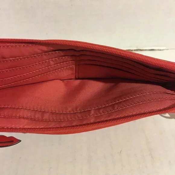 Coach Orange / red leather wristlet - Picture 6 of 8